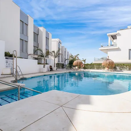 Cancelada Stunning Penthouse By Costarentals - Ref M37
